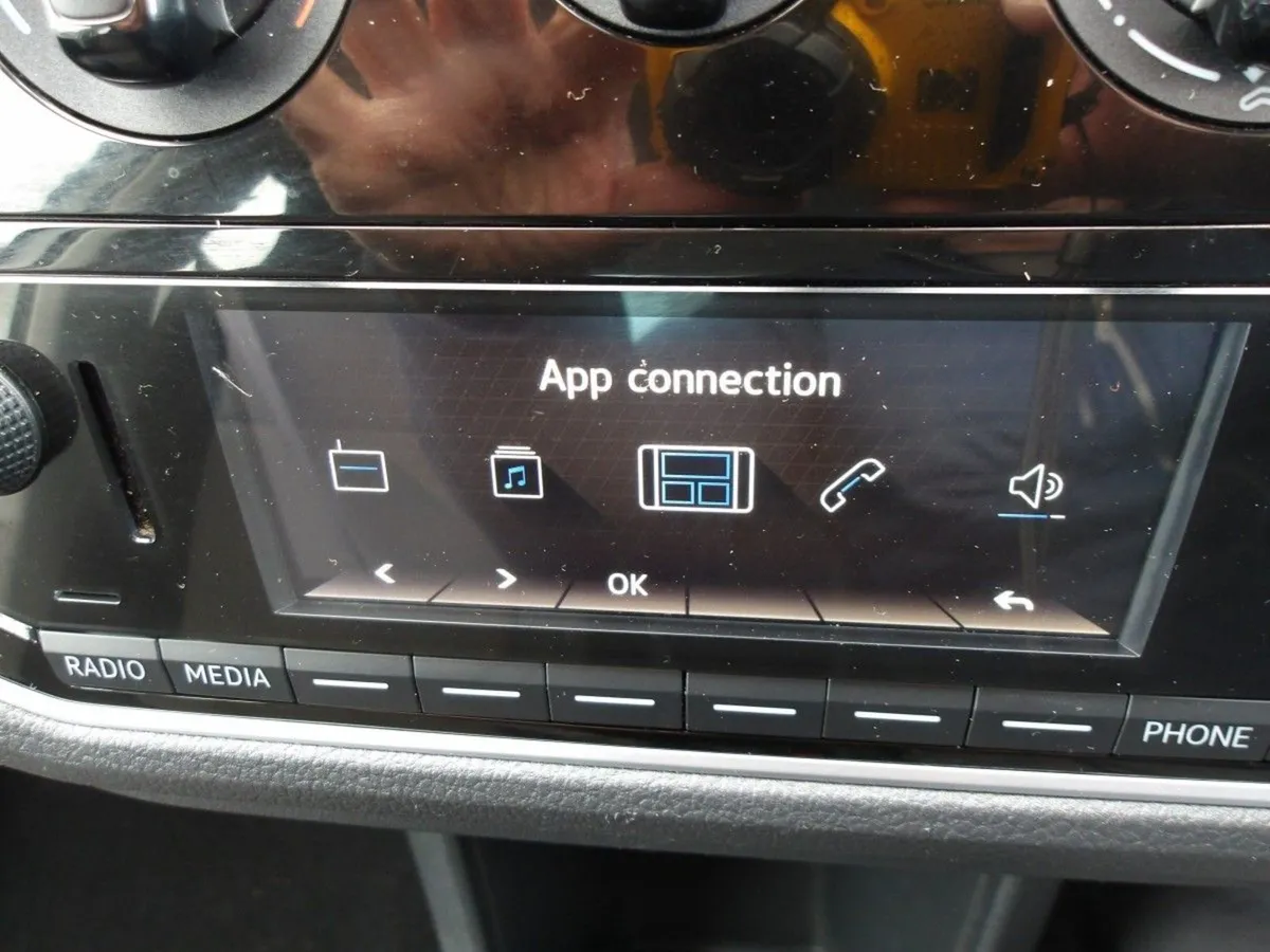 Volkswagen Up! 1.0 60bhp Take UP - Image 2