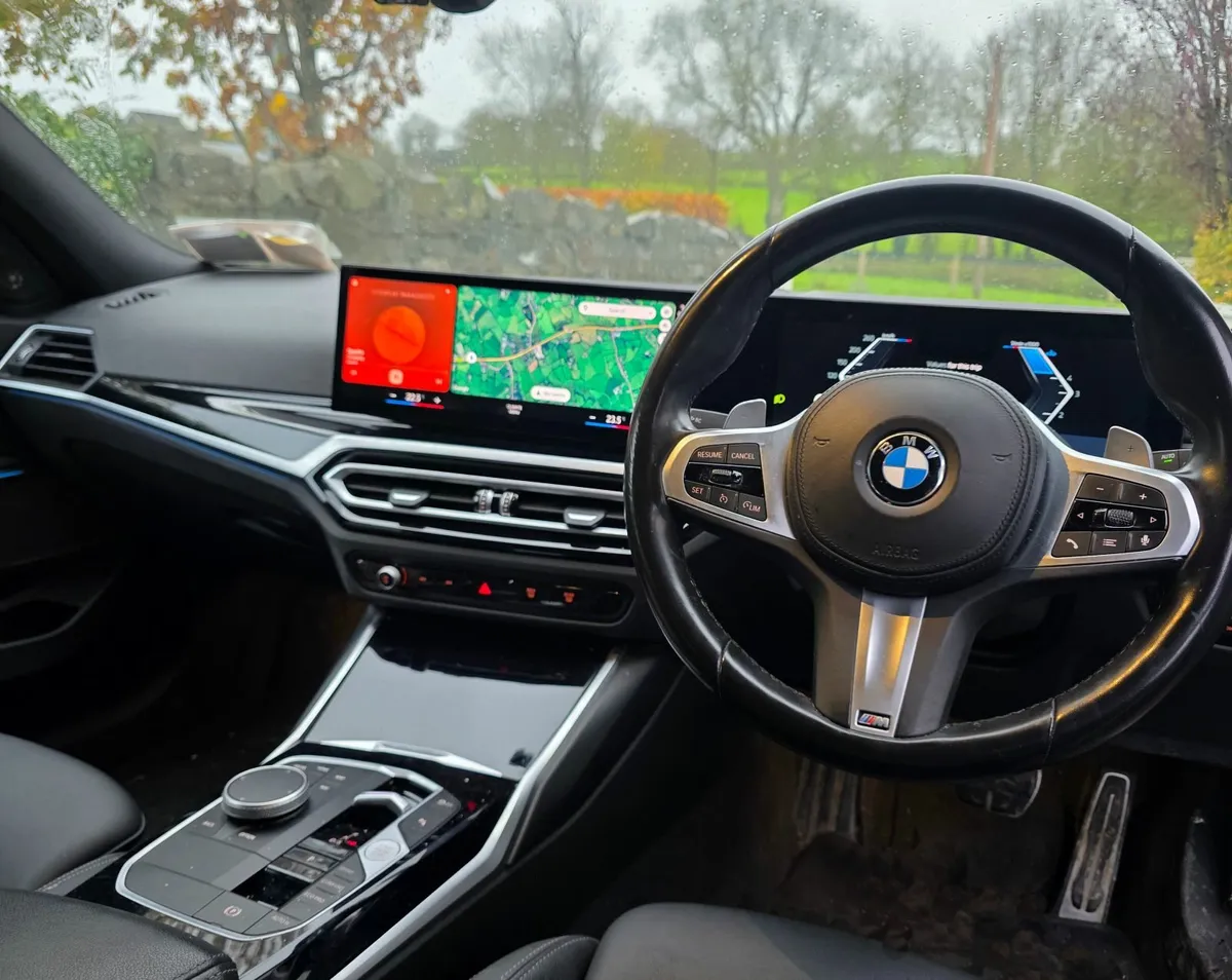 BMW 3 Series 320d MHT Touring M Sport - Image 2