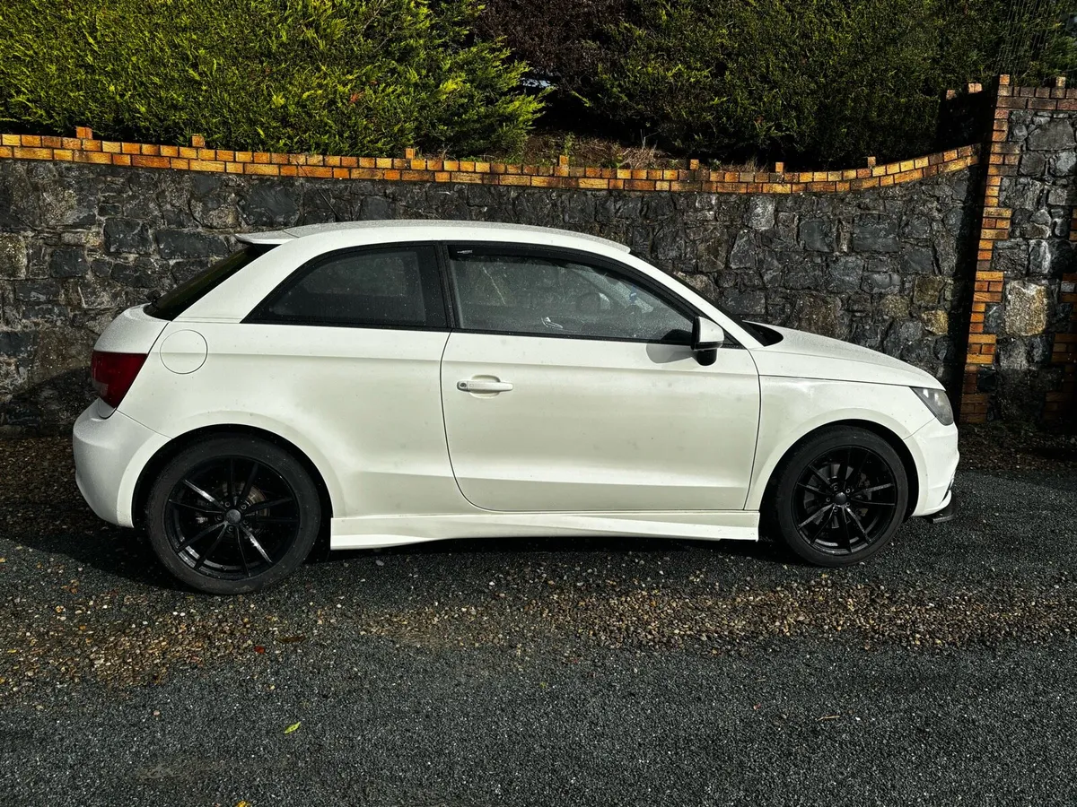 Audi a1 3dr 1.4 automatic - Image 4