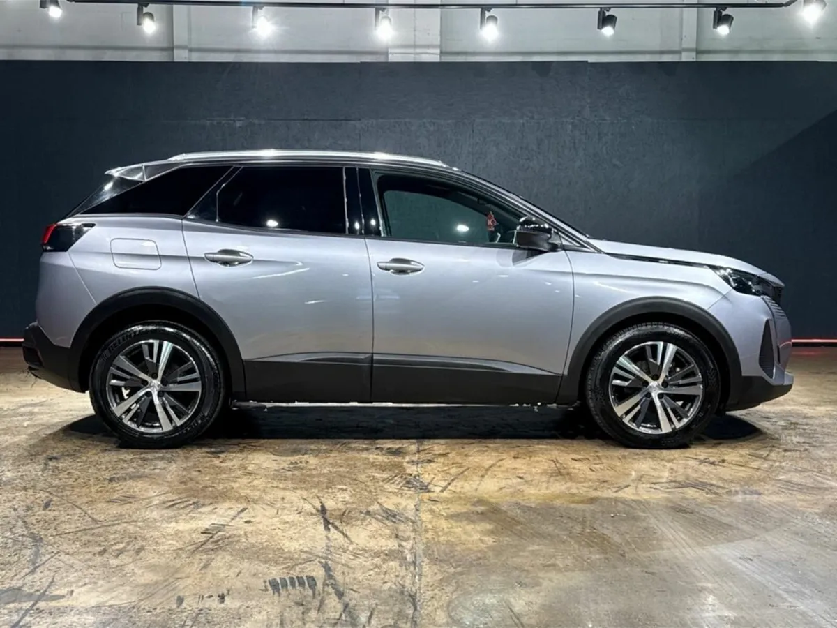 Peugeot 3008 ACTIVE1.2 130 AUTOMATIC 6.4 4D - REVE - Image 3