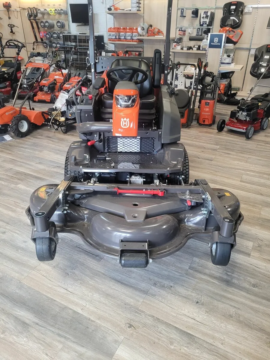 Commercial Lawnmower - Image 2