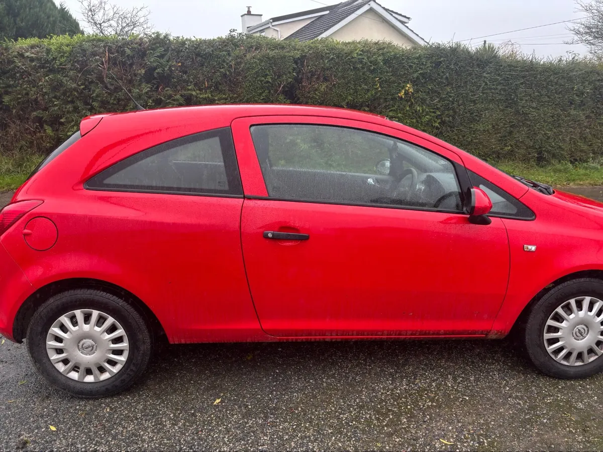 Opel Corsa 2014 - Image 3