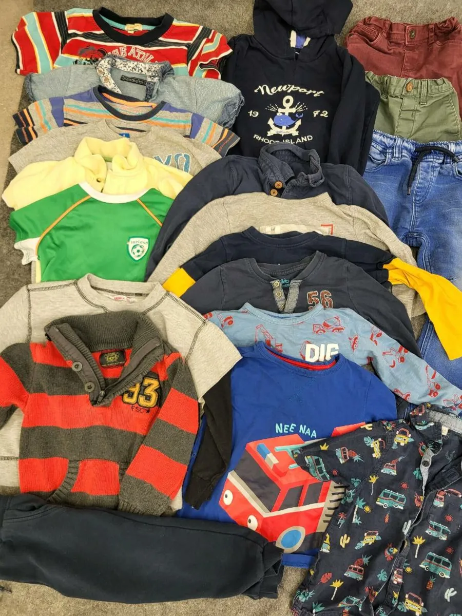 Boys’ Clothes Bundle – Size 3-4 - Image 2