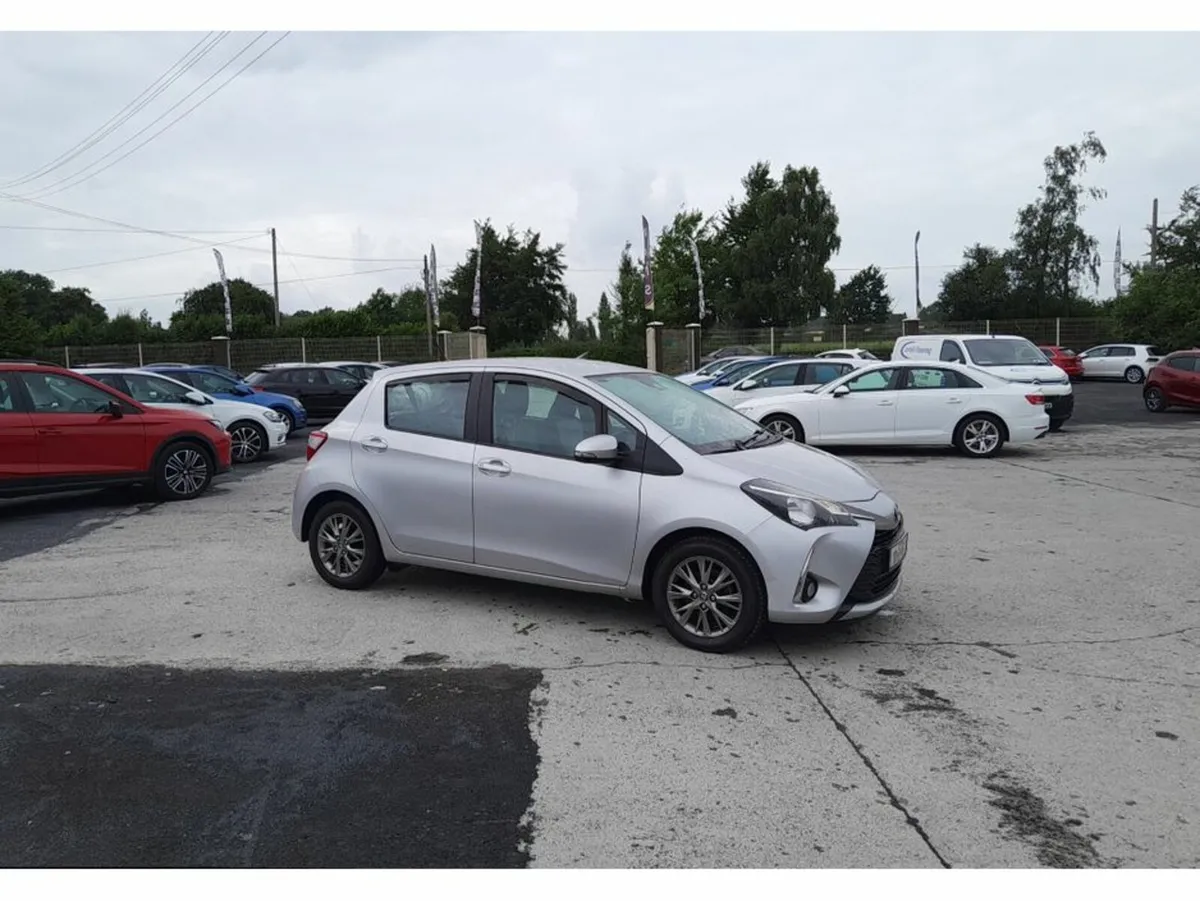 Toyota Yaris 1.0 LUNA 5 Door Portlaoise - Image 4