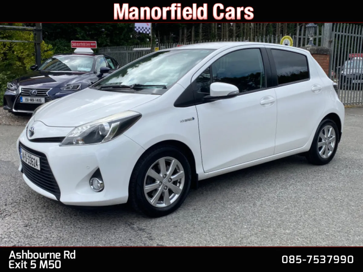 2014 141 Toyota Yaris Icon 1.5 Petrol Hybrid Auto - Image 4