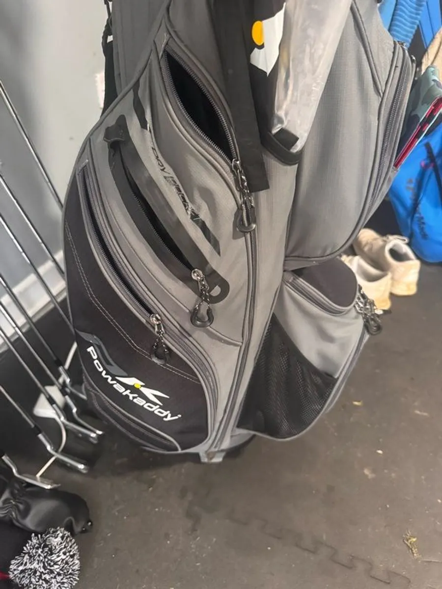 Powakaddy DLX Lite Golf bag - Image 1