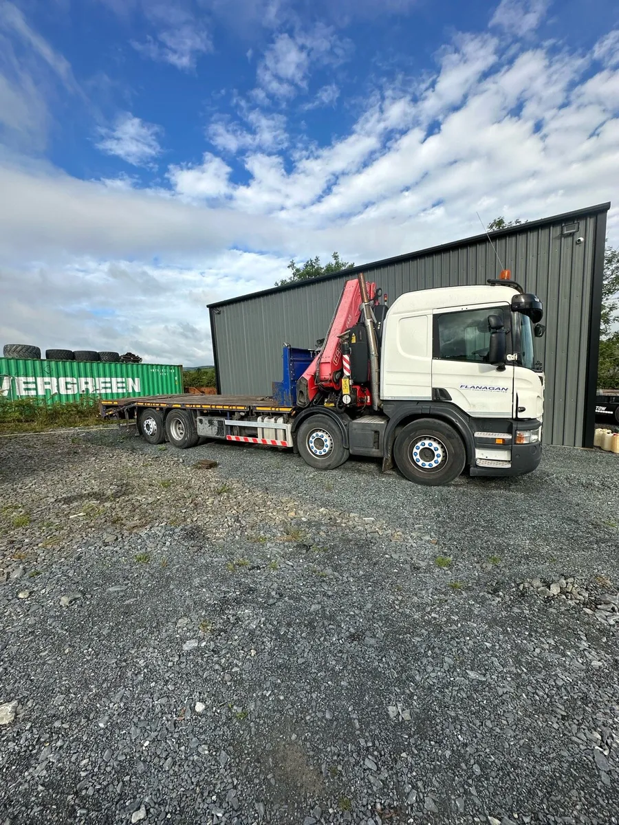 Scania crane lorry - Image 1