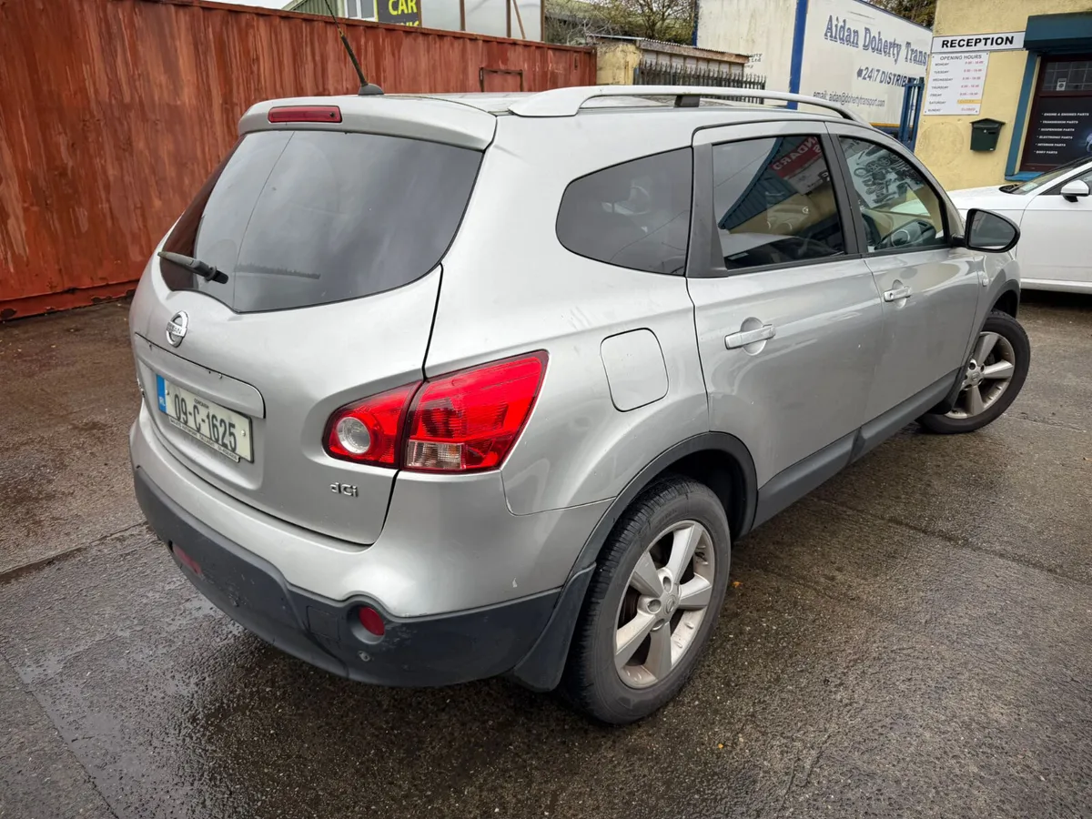 2009 Nissan Qashqai+2 7 Seater - Image 2