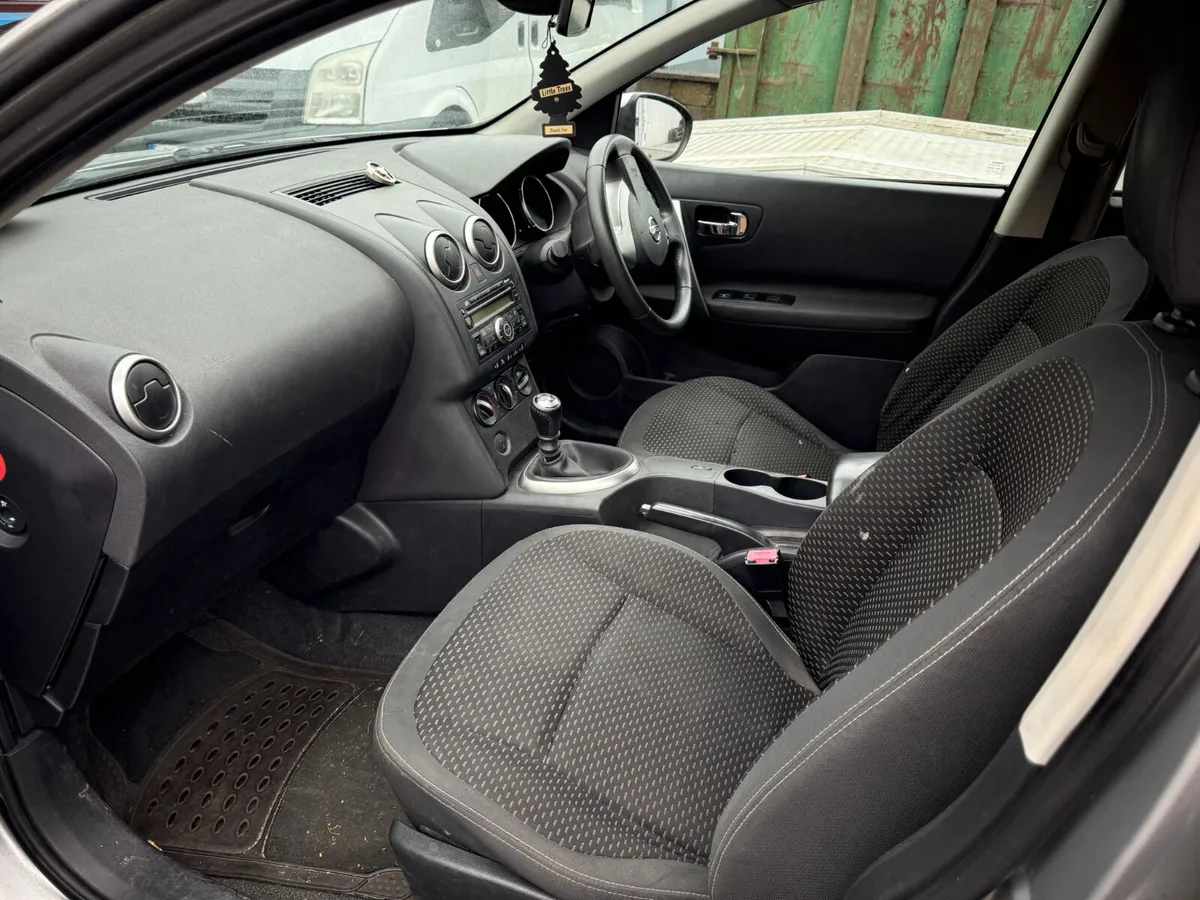 2009 Nissan Qashqai+2 7 Seater - Image 4