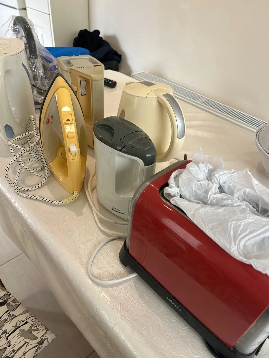 Kitchen Appliances - Image 1