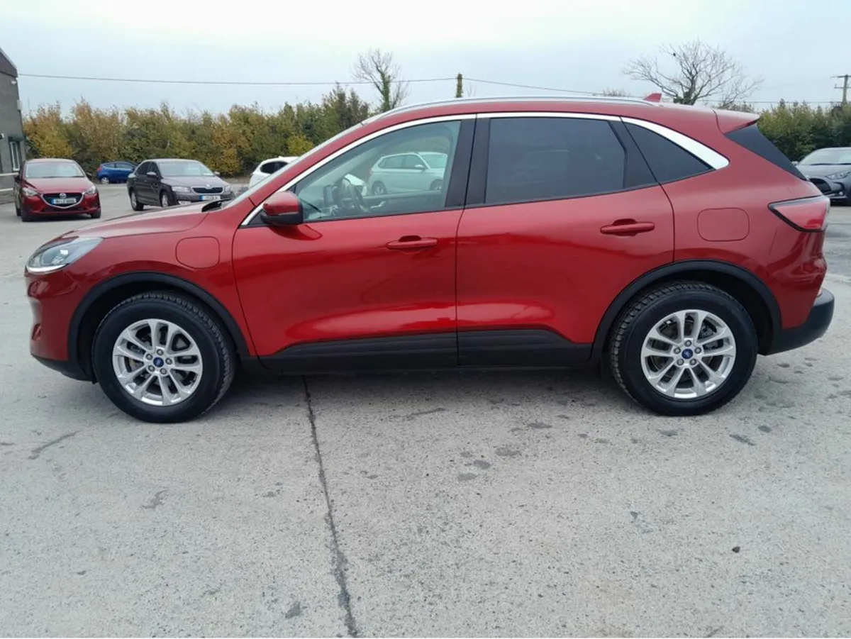 Ford Kuga TITANIUM 2.5 PHEV 225 - Image 2