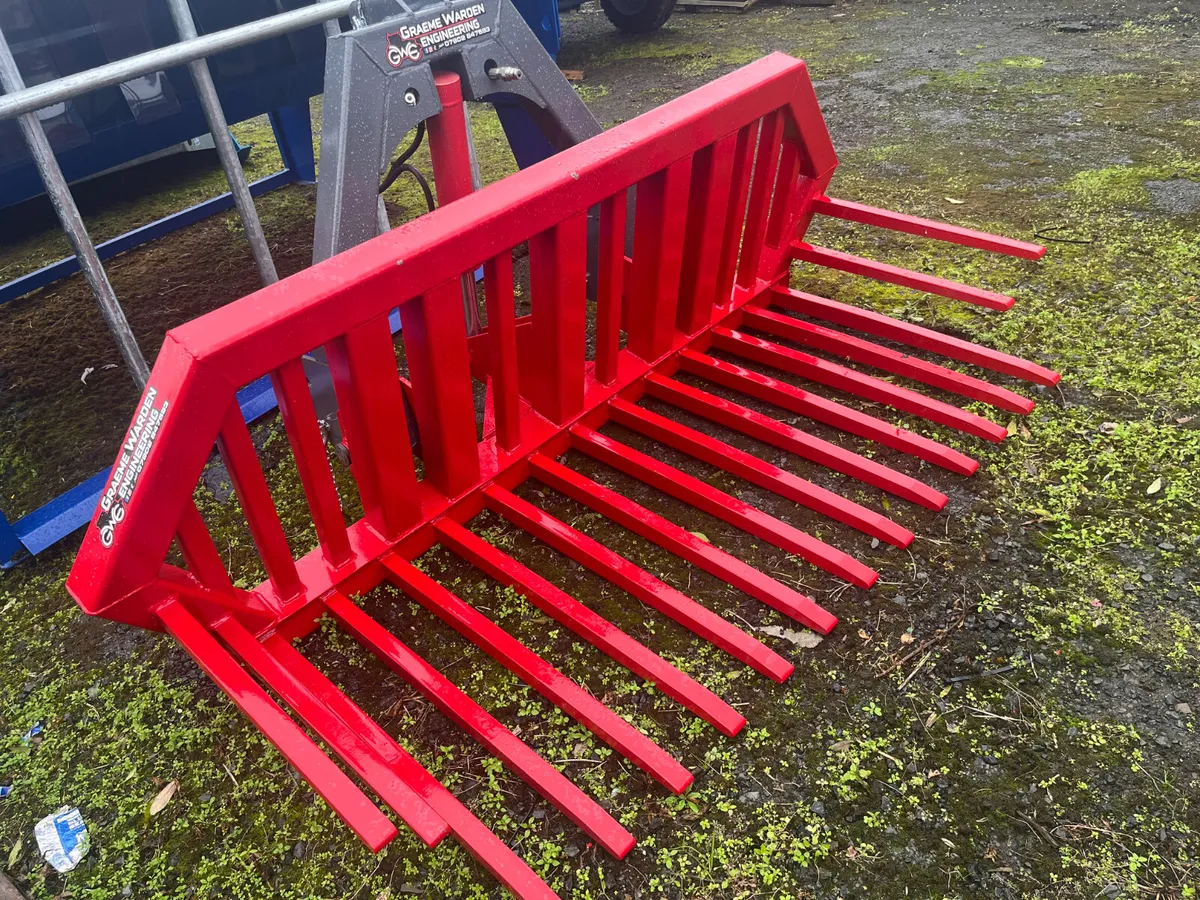 New Graeme Warden Eng Hardox Stone Fork - Image 3