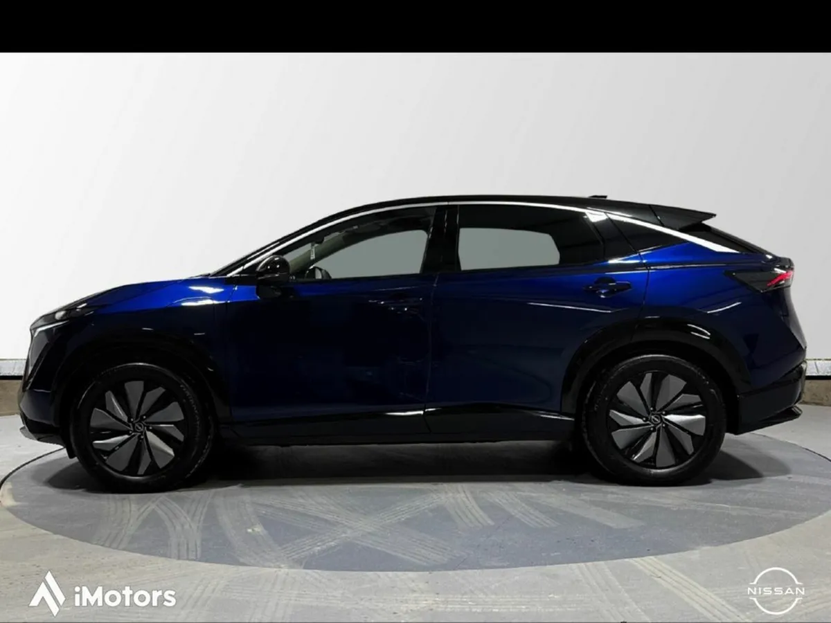 Nissan Ariya 63KW Advance 2 tone - Image 4