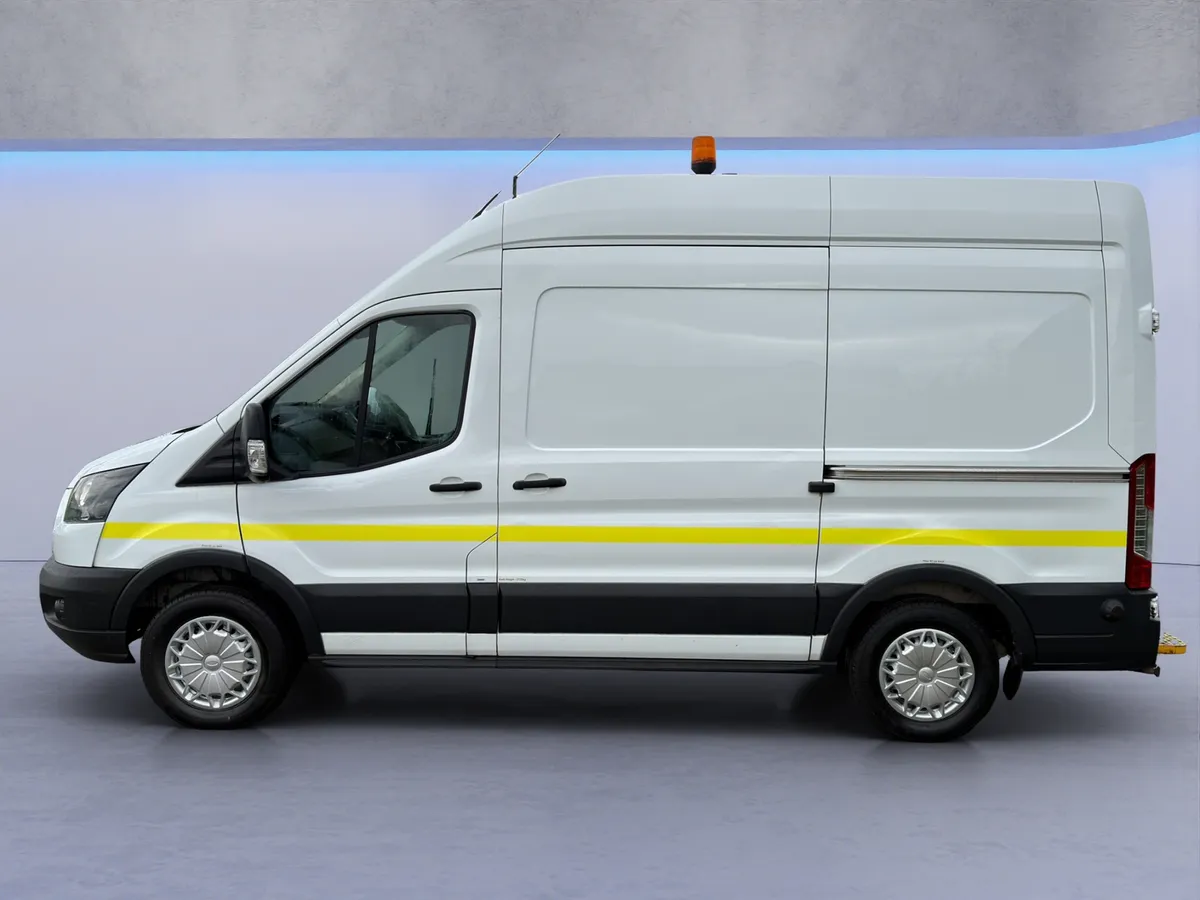 2018 Ford Transit 350 2.0 TDCI 170ps Workshop Van - Image 4