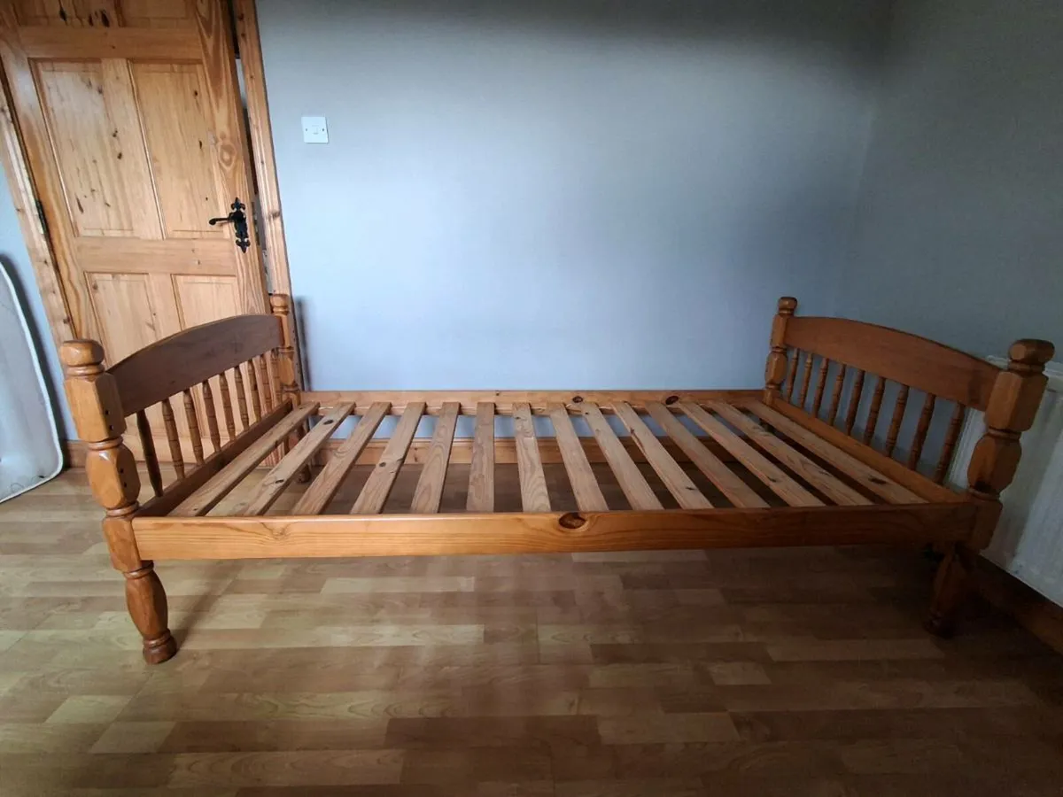 x2 single beds - Image 2