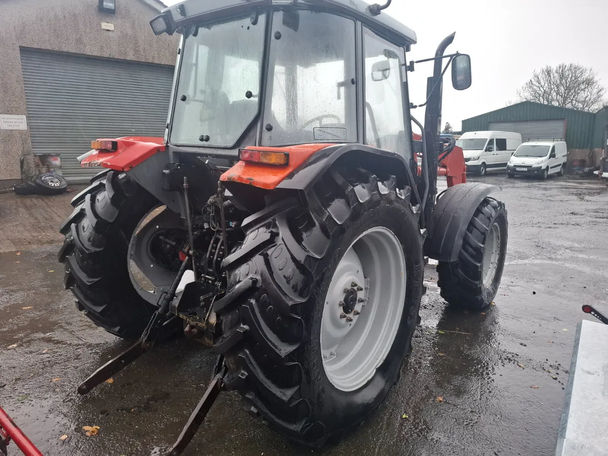 2002 Massey Ferguson 4355 - Image 3