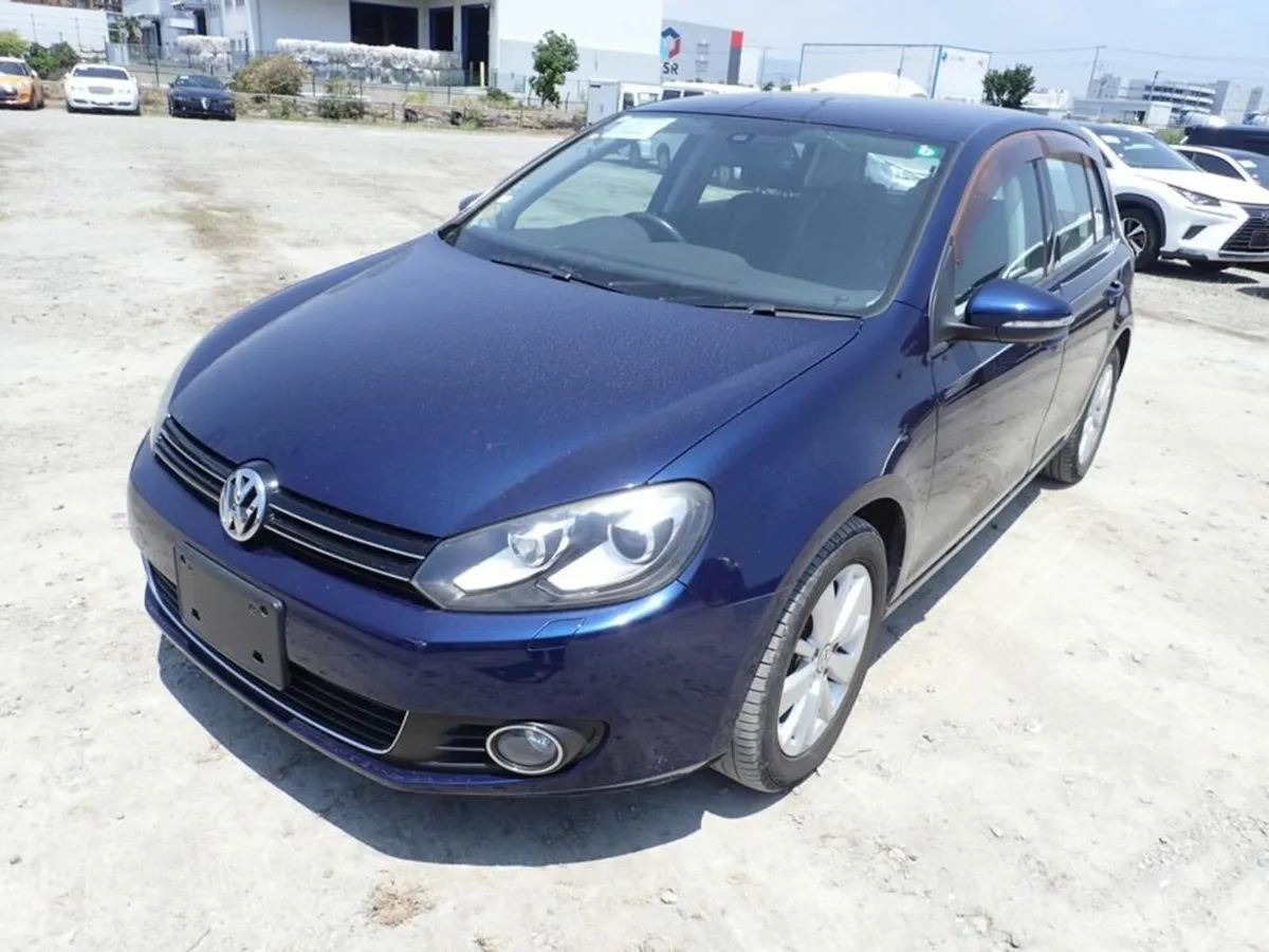 Volkswagen Golf 1.4 - Image 1