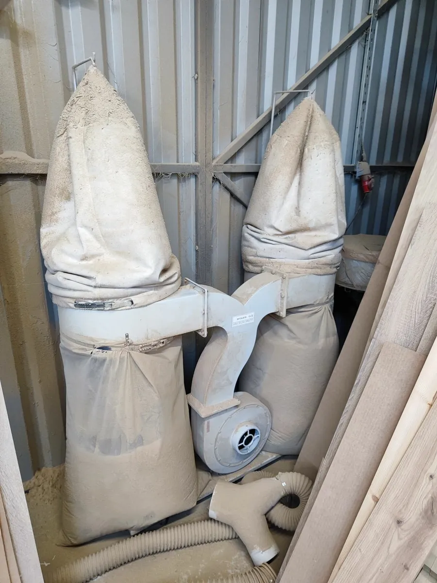 Dust Extractor 3 Phase - Image 1