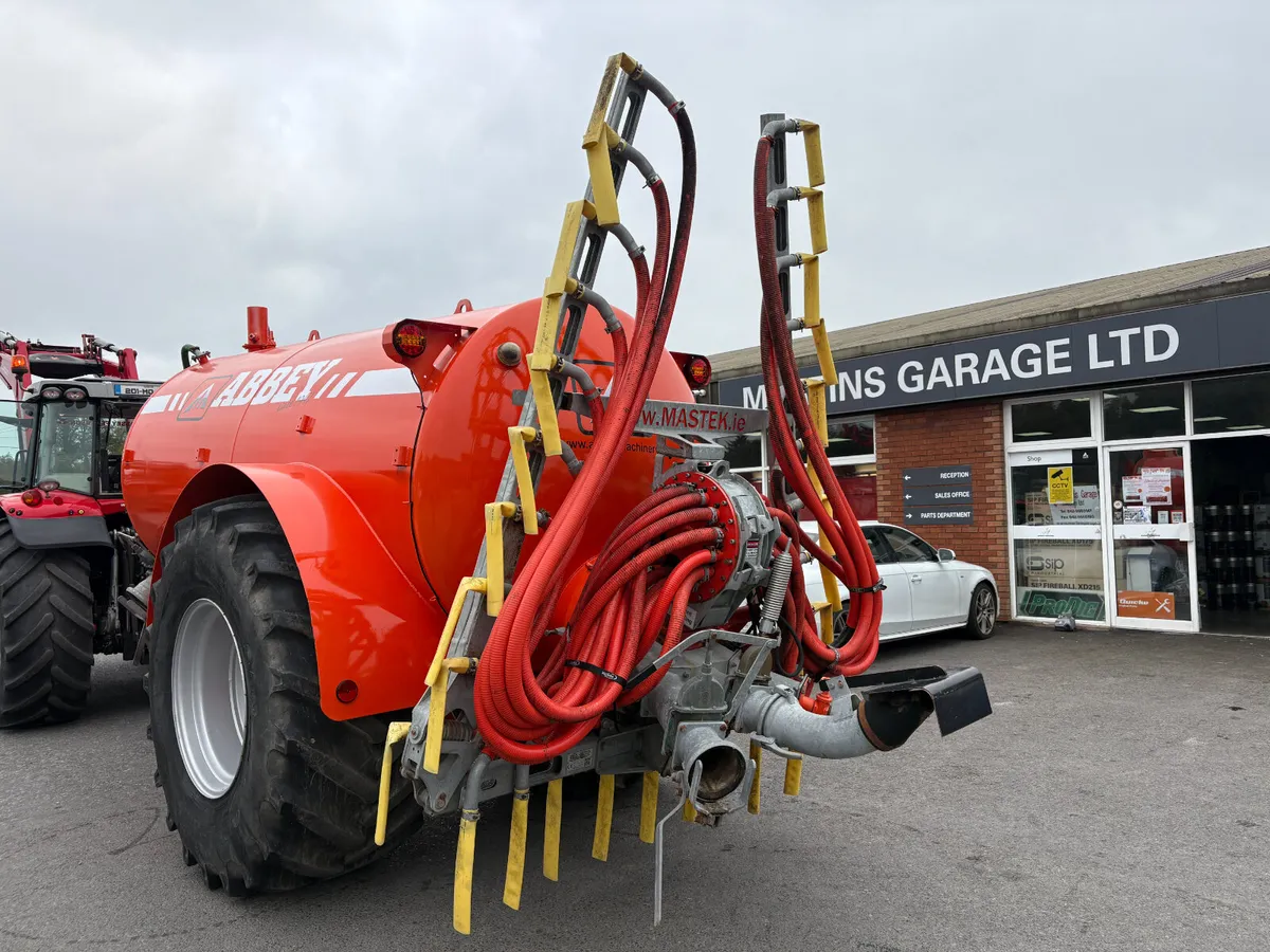 Abbey 2500 Gallon Slurry Tank - Image 3