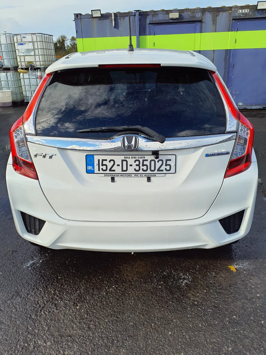2015 HONDA FIT - Image 4