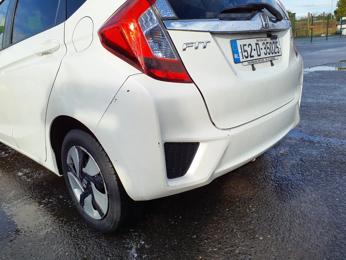 2015 HONDA FIT - Image 3