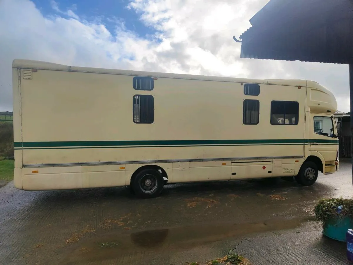 Horse lorry - Image 2