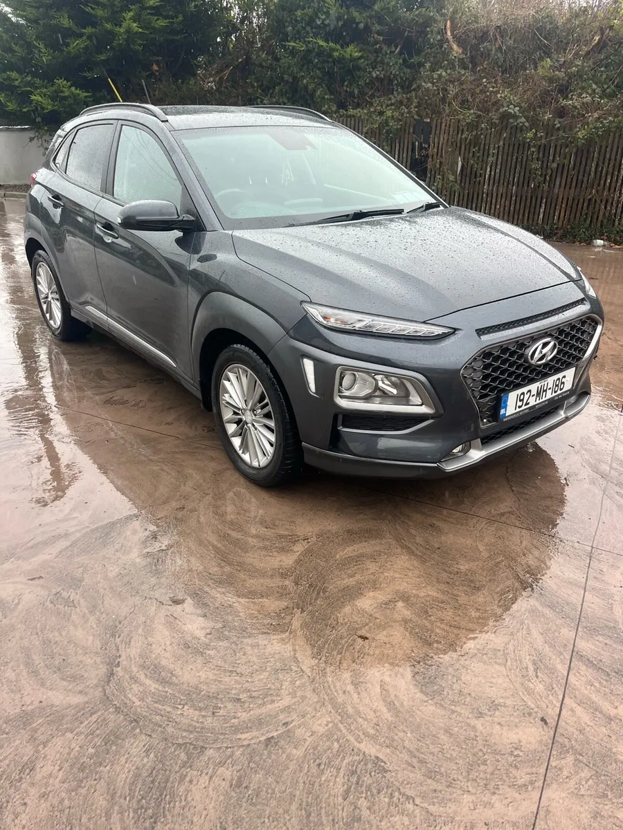 2019 Hyundai kona crdi - Image 2