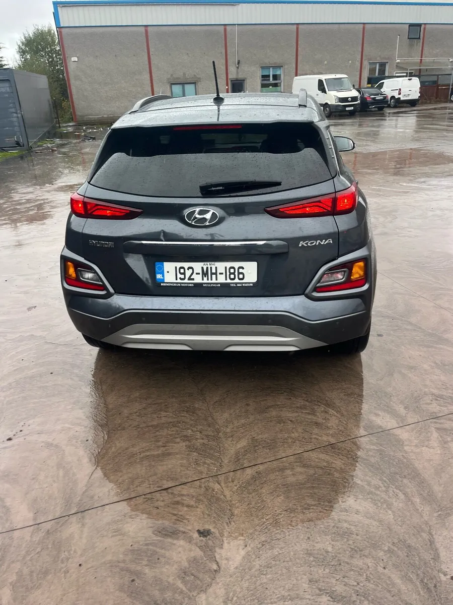 2019 Hyundai kona crdi - Image 4