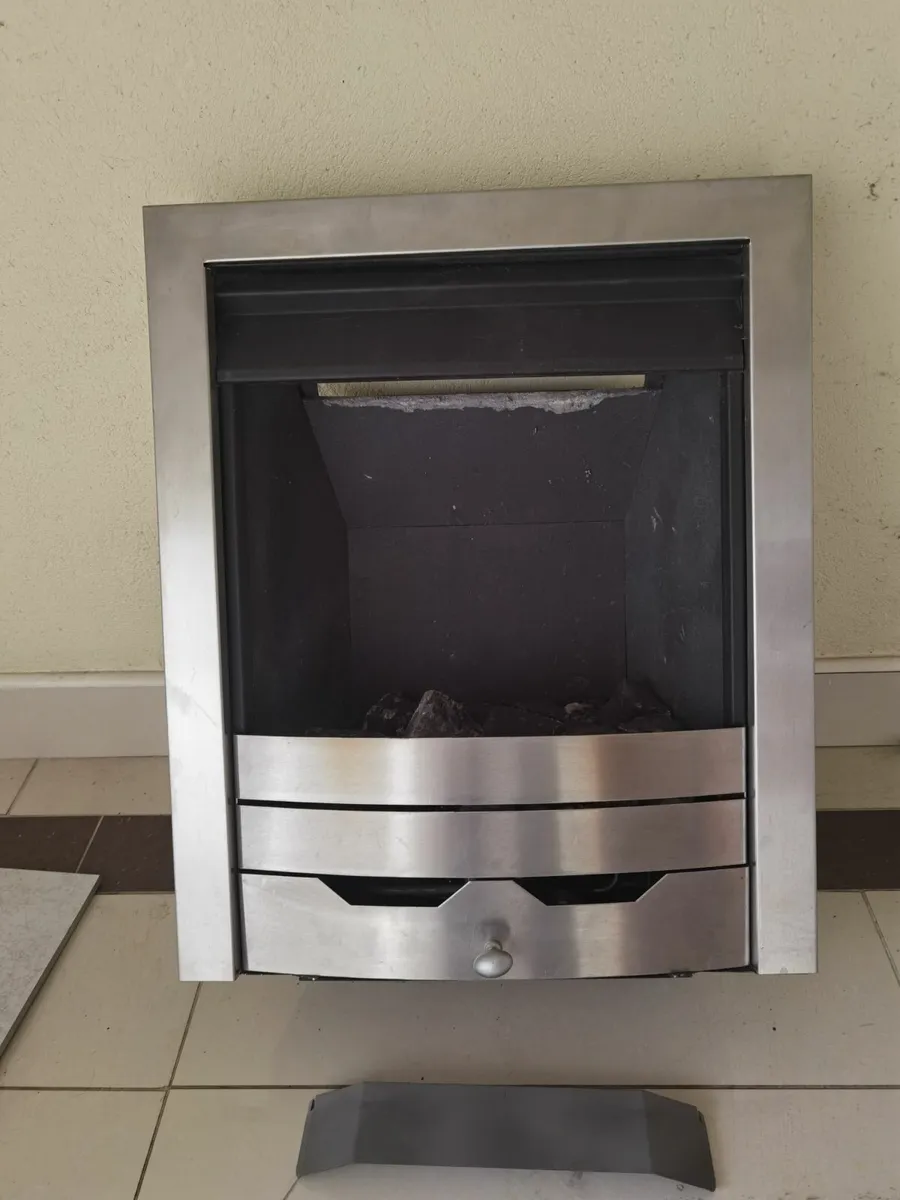 Gas fire insert - Image 3