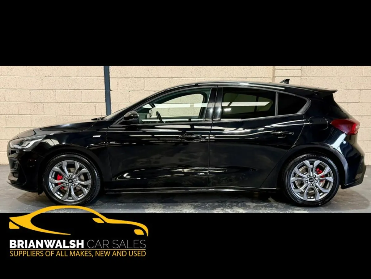 Ford Focus ST-LINE 5DR 1.0T 125 - Image 3
