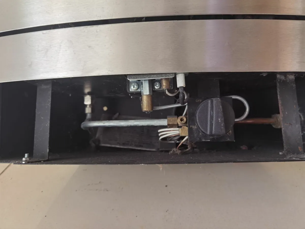 Gas fire insert - Image 4