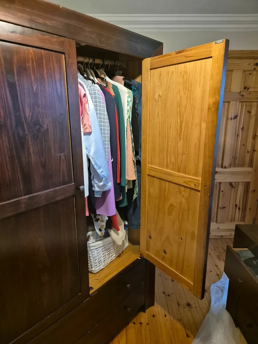 Wardrobe - Image 2