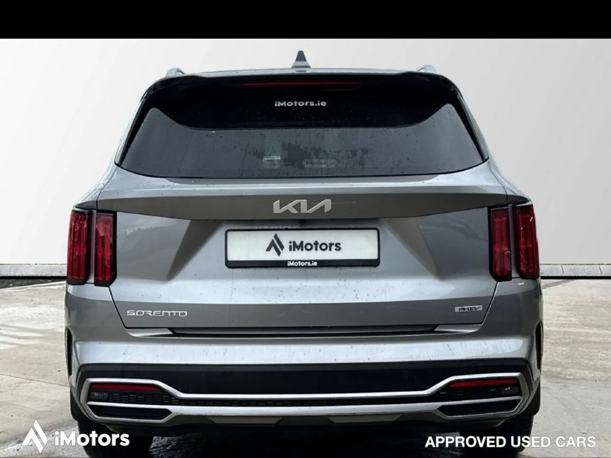 Kia Sorento Phev MY23 SAM 5DR Auto - Image 4