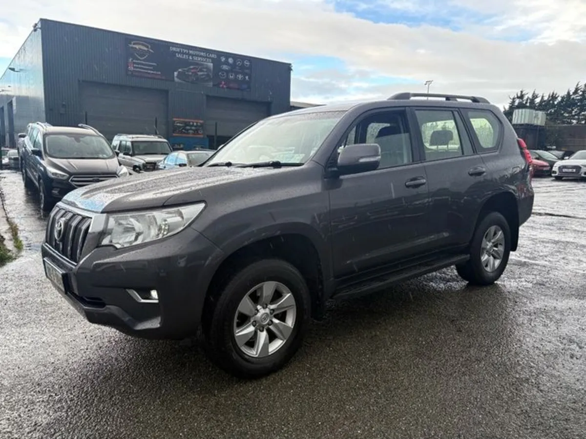 2018 Toyota Landcruiser LWB Auto 2.8L Diesel Crew - Image 3