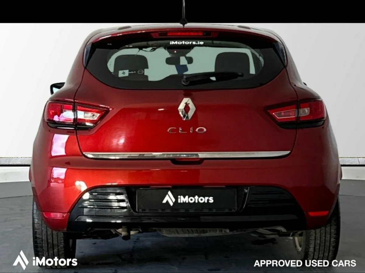 Renault Clio IV Dynamique NAV TCE 90 M 4DR - Image 4