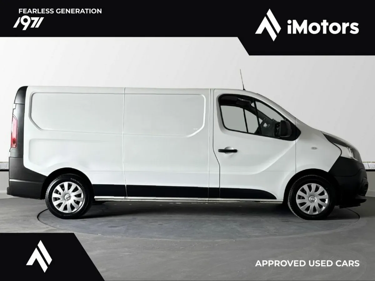 Nissan NV300 LWB 120 SV 1300 MY20 4DR - Image 2