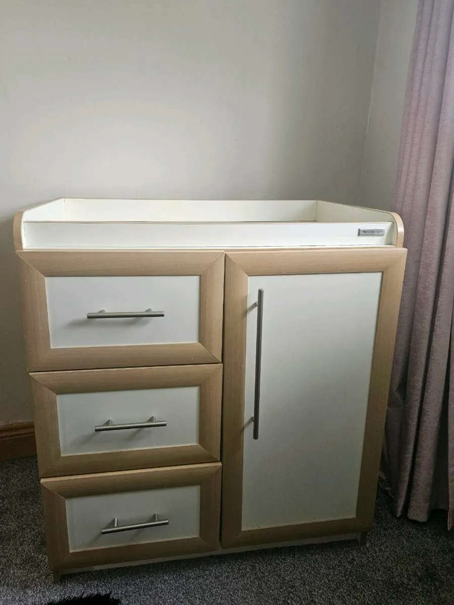 Nursery furniture - Image 1