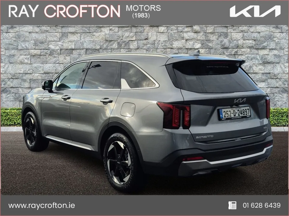 Kia Sorento 1.6 Litre Petrol Plug-in Hybrid - Image 4