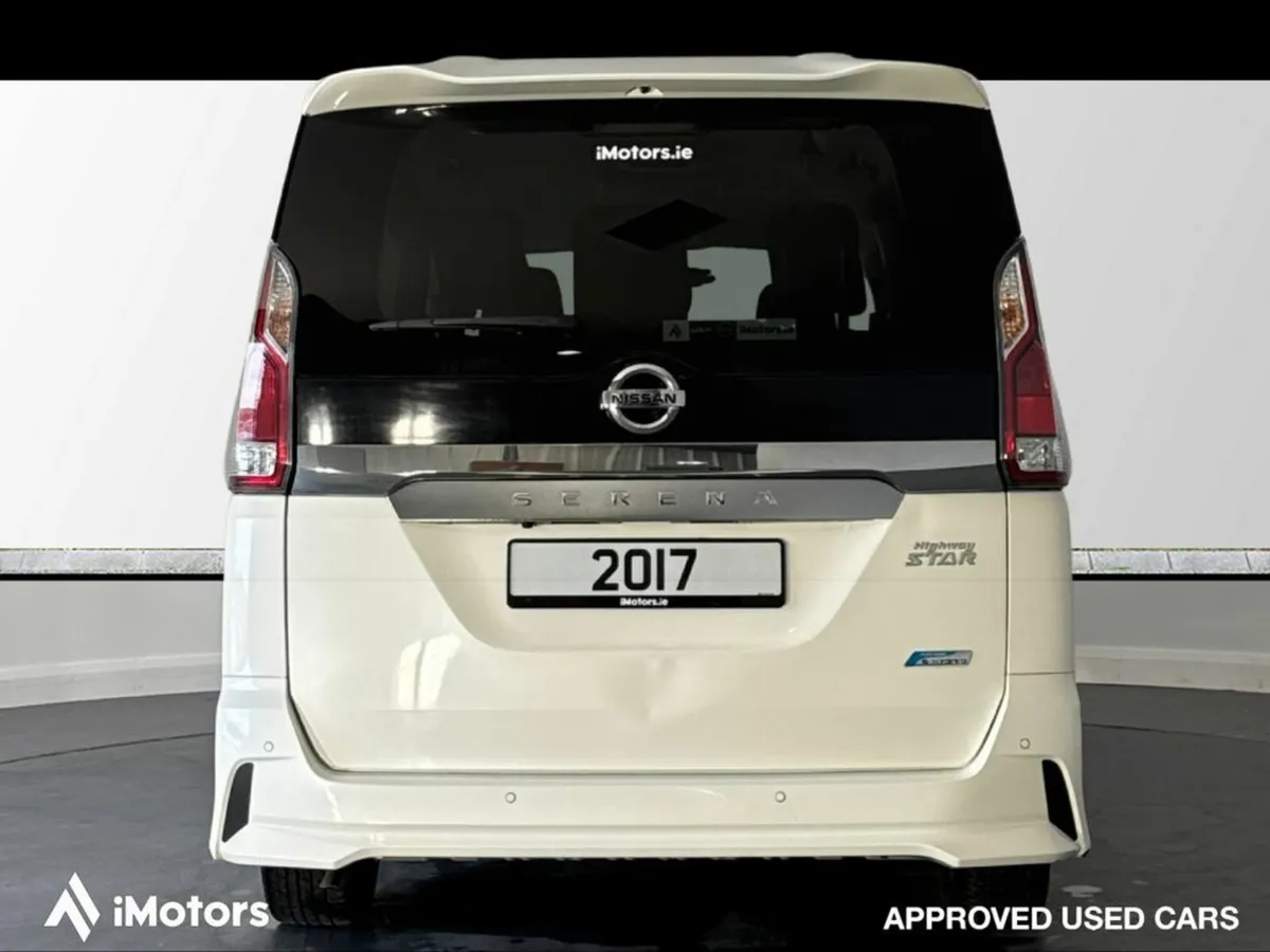 Nissan Serena Highway Star ProPilot Editon 8 seate - Image 4