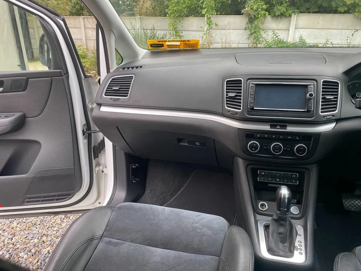 Volkswagen Sharan 2015 - Image 4
