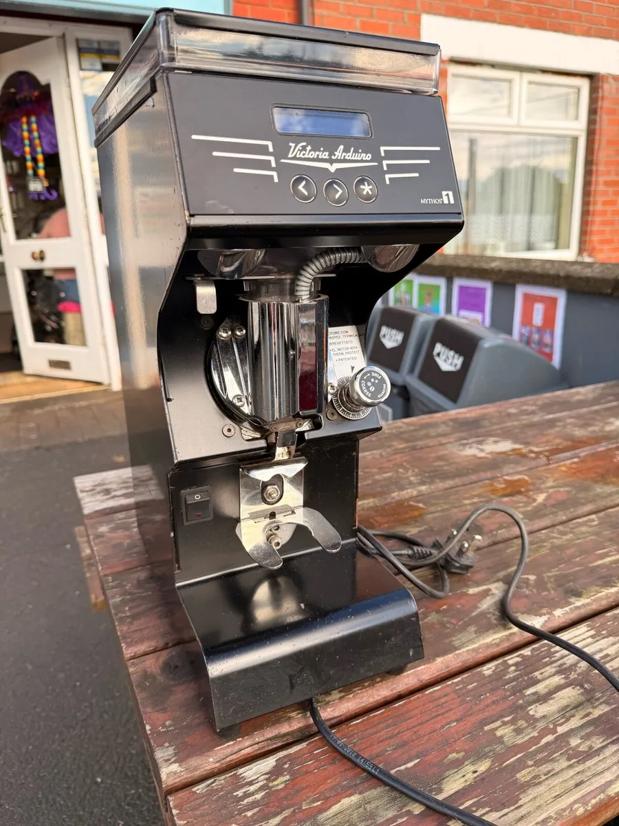 Victoria Mythos One Coffee Grinders - Image 1