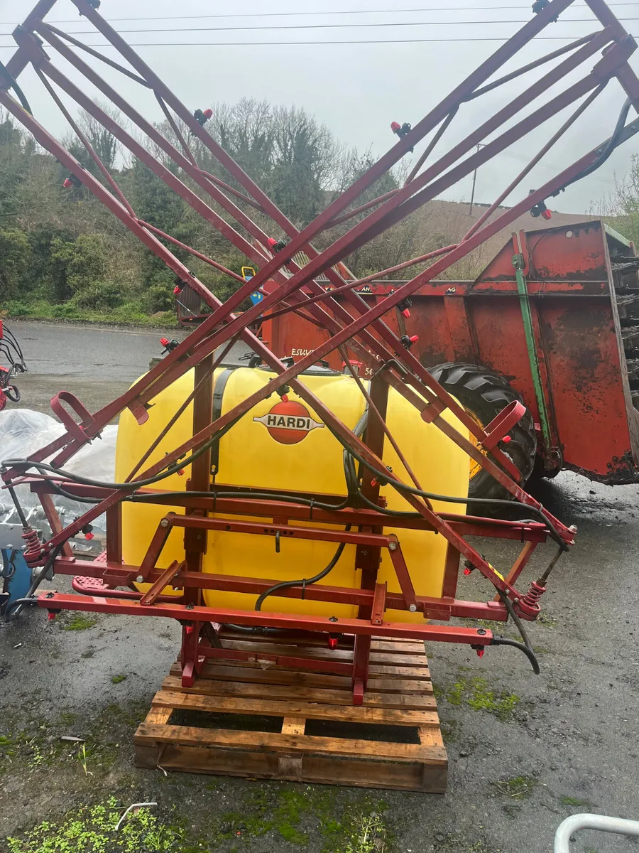 Used Hardi 800Ltr 12 M Boom Sprayer - Image 3
