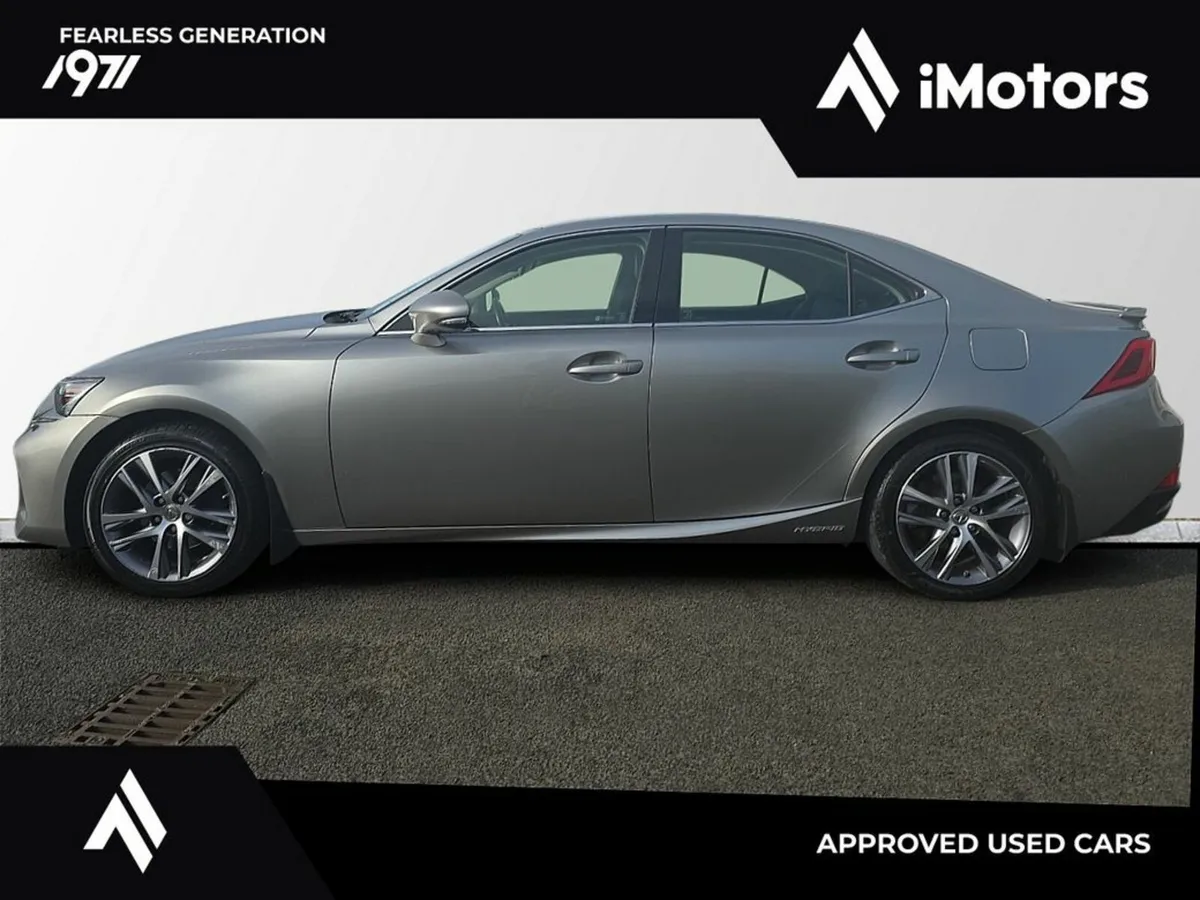 Lexus IS 300H EXECUTIVE EDITION - Image 3