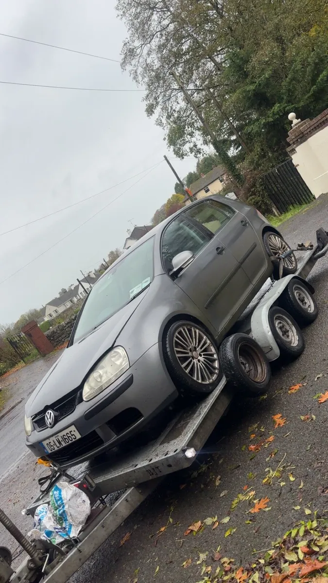 Mk5 Golf breaking - Image 1