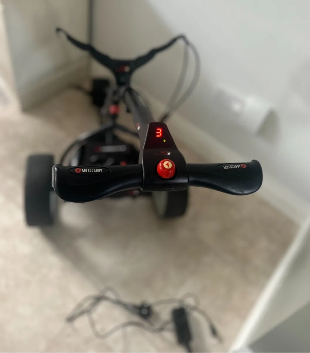 Golf trolly - Image 2