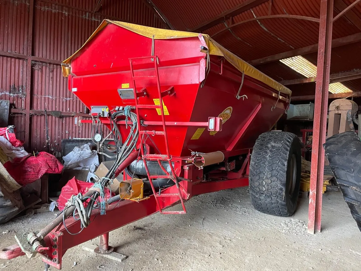 K85 Bredal spreader - Image 1