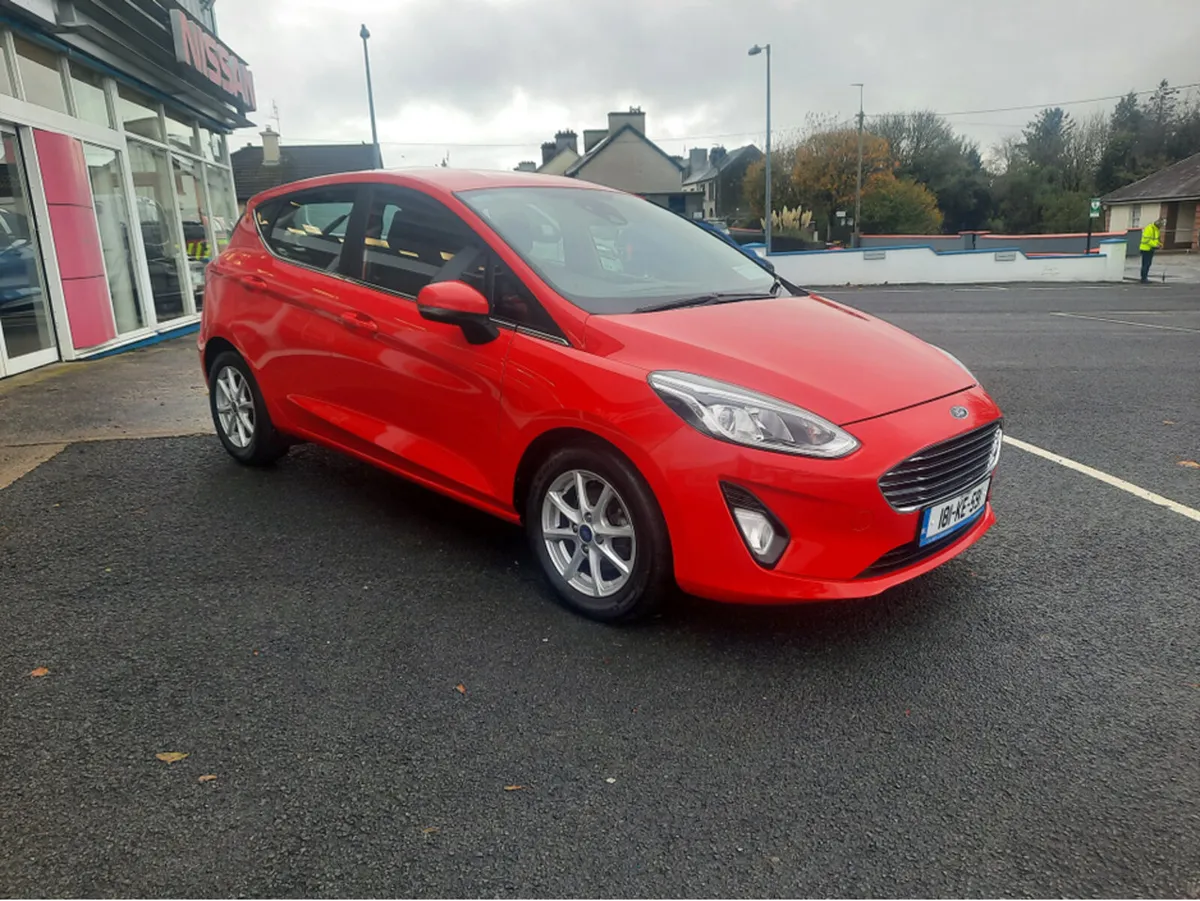 Ford Fiesta TITANIUM 1.5 TDCI  6SPEED 4DR LOW KMS - Image 3