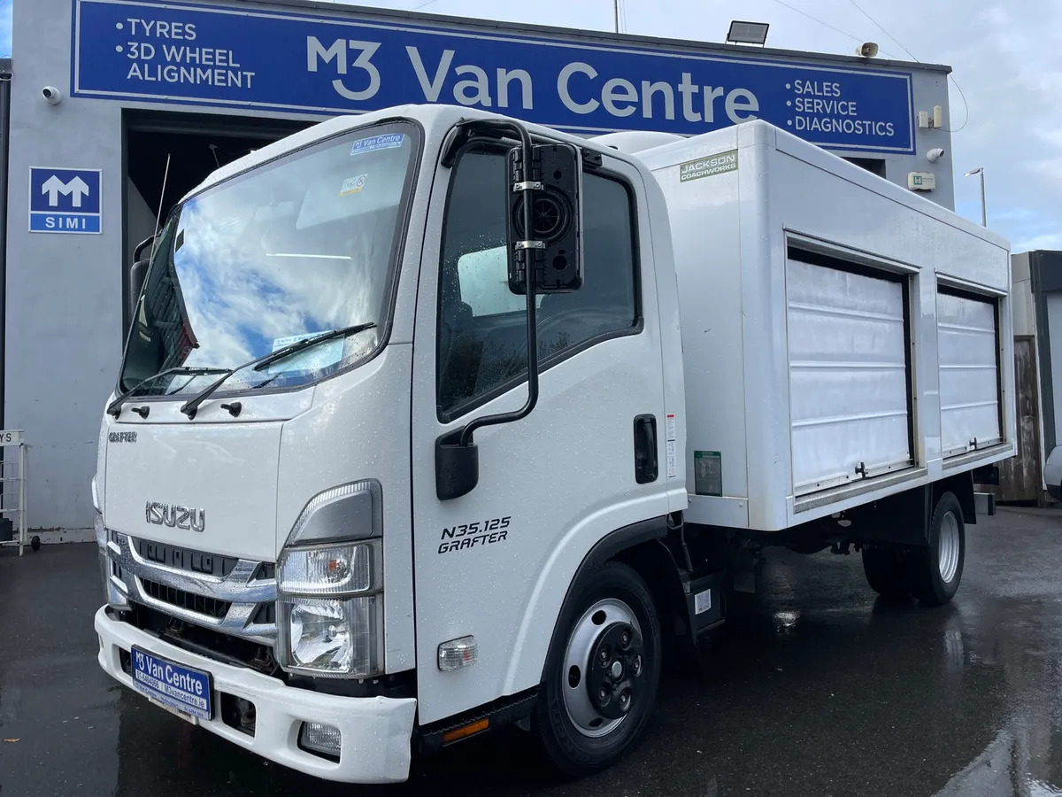 2021 ISUZU TRUCKS GRAFTER N35.125 AUTO FRIDGE CHIL - Image 1