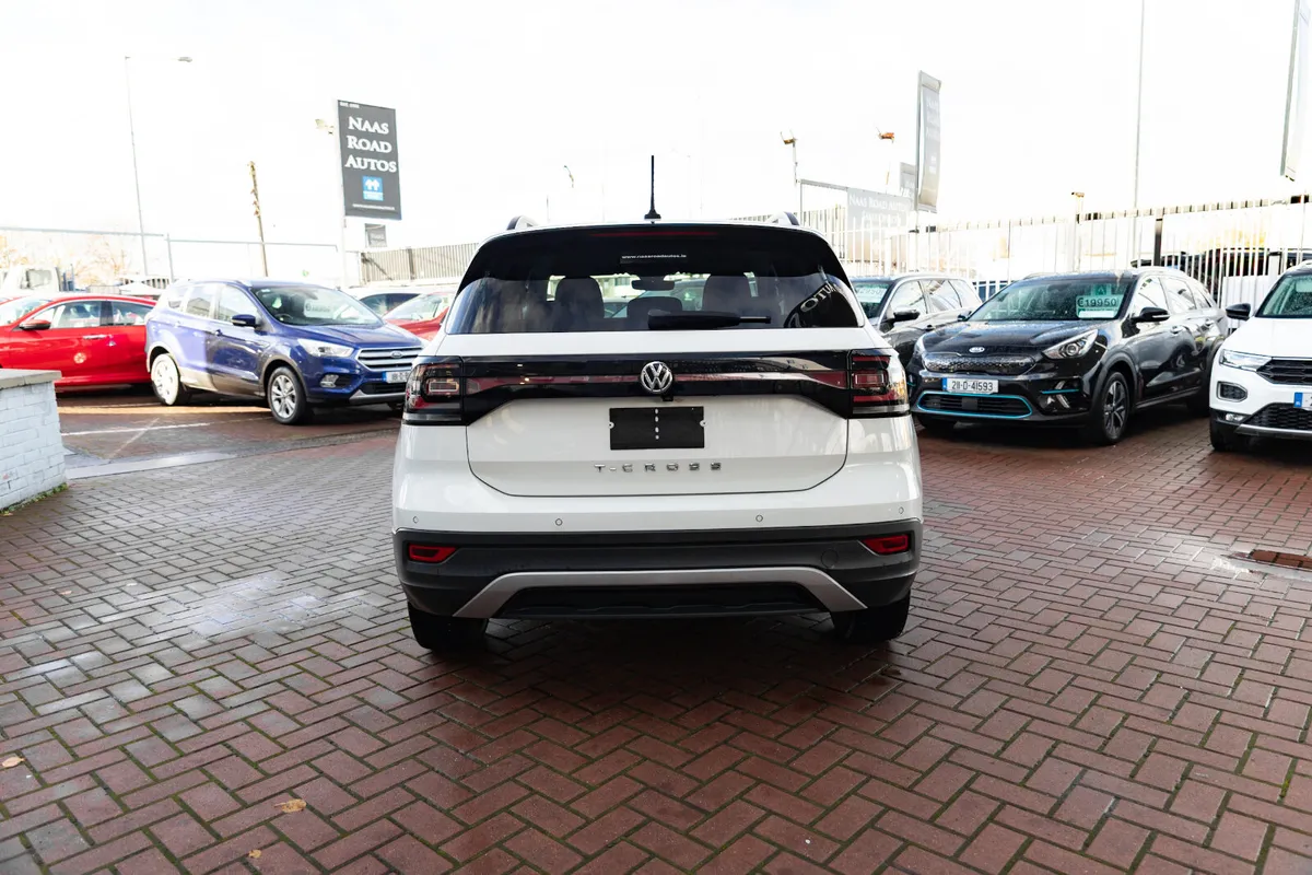 1.0TSI SUV 5DR AUTOMATIC - Image 4