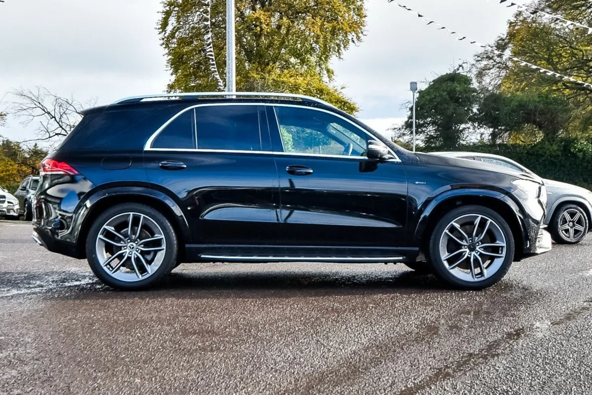 Mercedes-Benz GLE 350de AMG Premium 316bhp 4Matic - Image 3